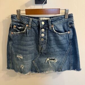 We The Free Blue Distressed Mini Skirt size 26 waist